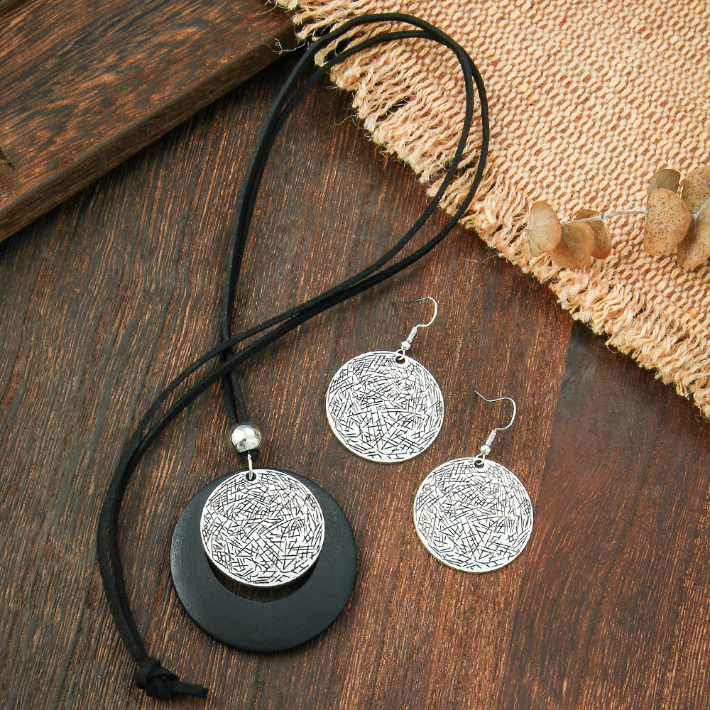 Wholesale Ethnic Style Geometric Earrings with Alloy and Black Wood Wool Chain Everyday Jewelry Accessory