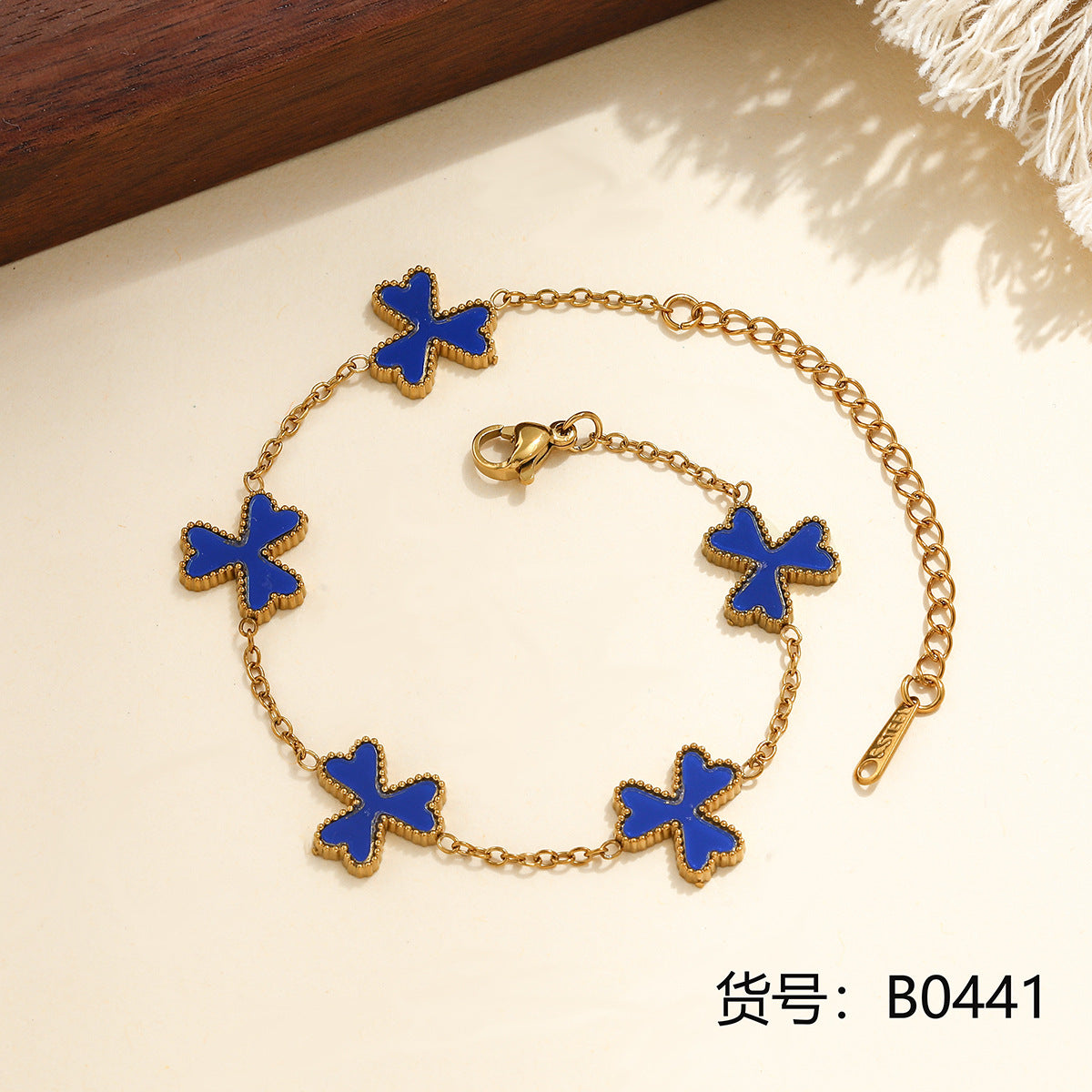 dxx-img:49386ef6ba09539c75ab6a0f7dba7a70,ACC-BT-6046084832179-M1