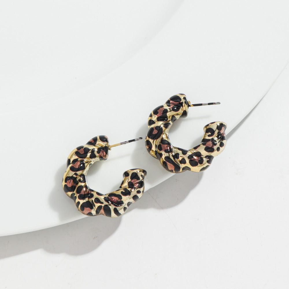 Wholesale  C- shaped Ear Ring Earrings Retro Earrings