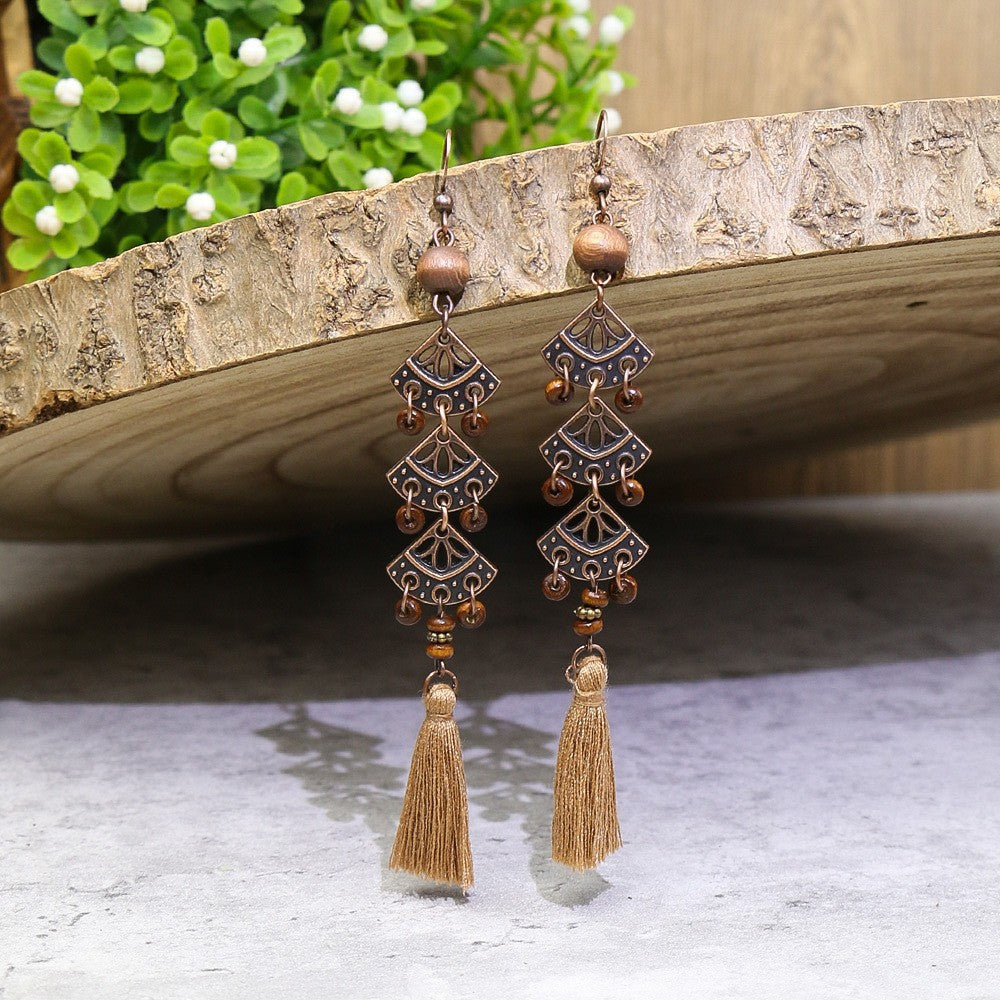 Wholesale Bohemian Wooden Earrings Tassel Bell Pendant Triangle Design Fashion Jewelry Accessory
