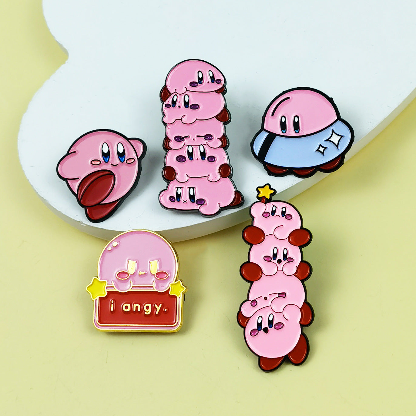 Wholesale  Cute soft cute sweet  alloy brooch