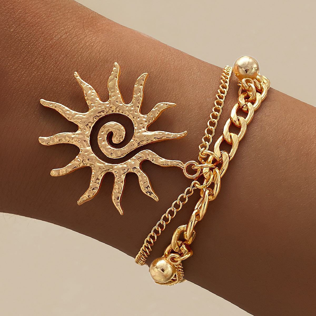 Wholesale Boho Spiral Sunflower Pearl Bracelet Creative Gold Center Swirl Fashion Accessory Unisex Gift Boutique Resale