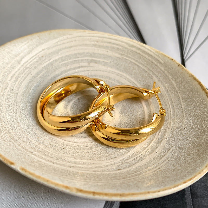 Wholesale Retro  Luxury Golden Glossy  Hoop Earrings