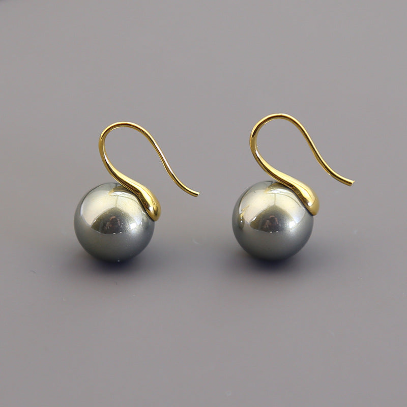 Wholesale light luxury pearl earrings