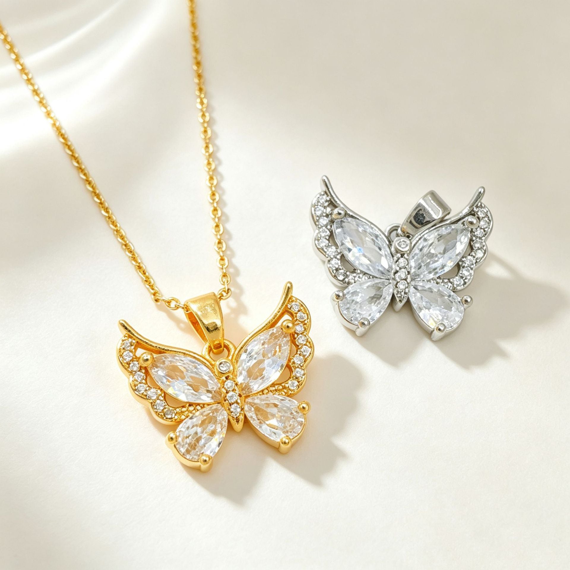 Wholesale Trendy Bee Butterfly Necklace Copper Electroplated Layering Jewelry Gift for Women