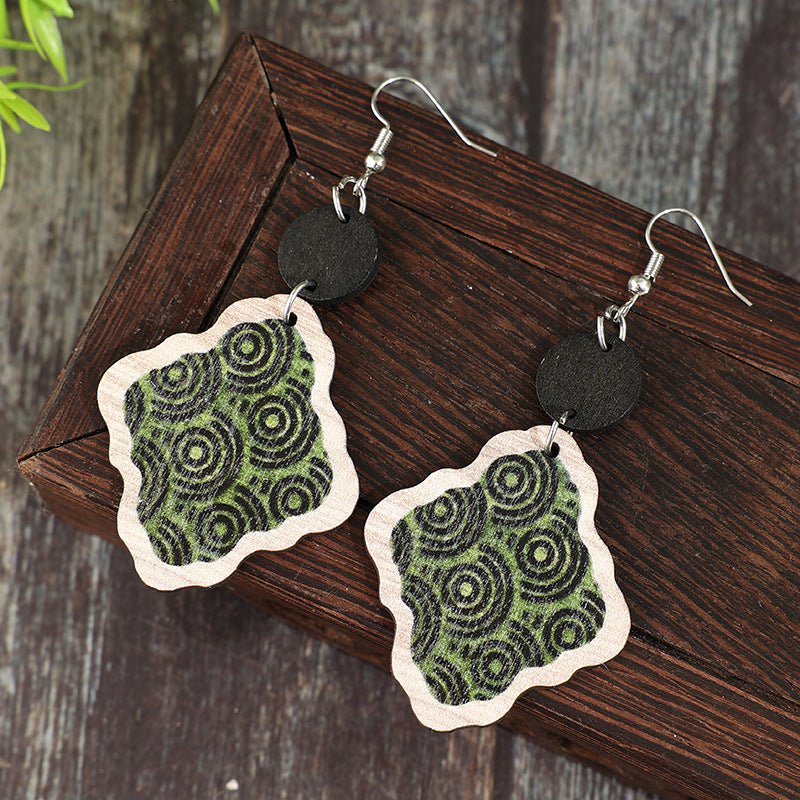 Wholesale Retro Green Swirl Pattern Bohemian Wooden Earrings Fashion Accessory Gift
