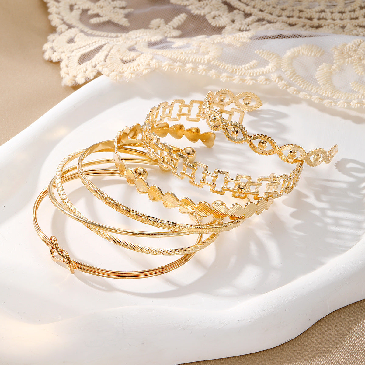 Wholesale  alloy love knot bracelet suit creative peach heart love geometric bracelet