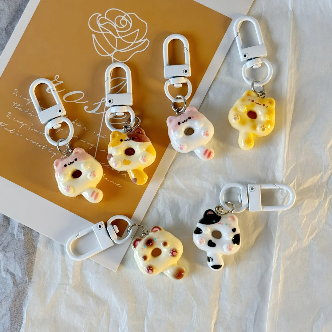 Wholesale Cartoon Cat Donut Keychain Resin Boutique Resale