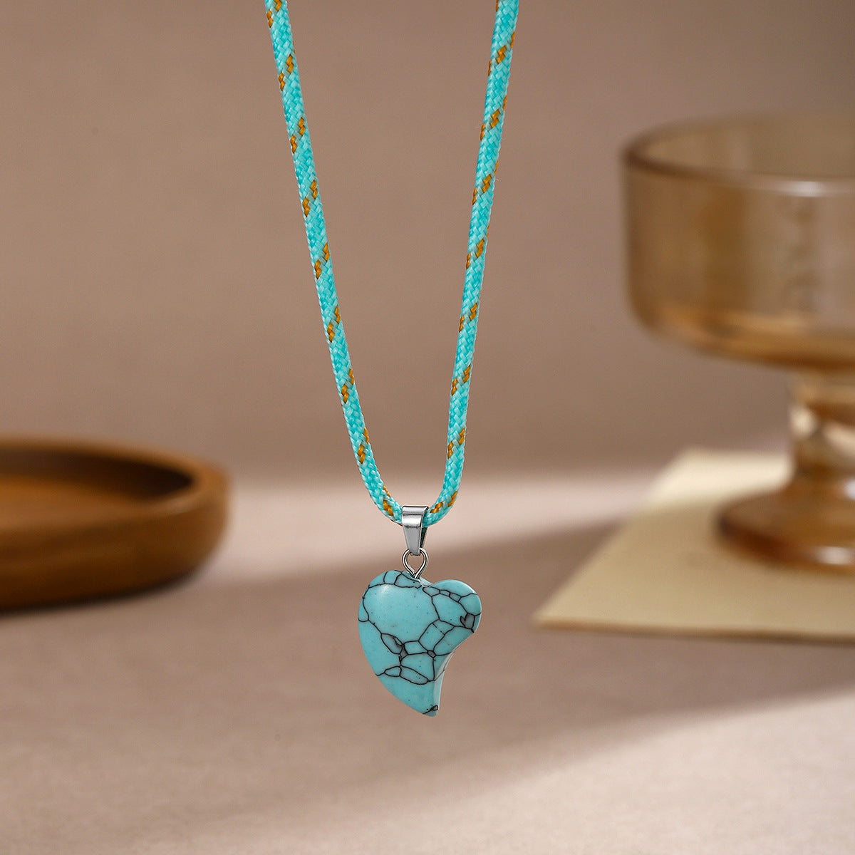 Wholesale Stylish Bohemian Agate Heart Pendant Necklace Adjustable Retro Jewelry Gift