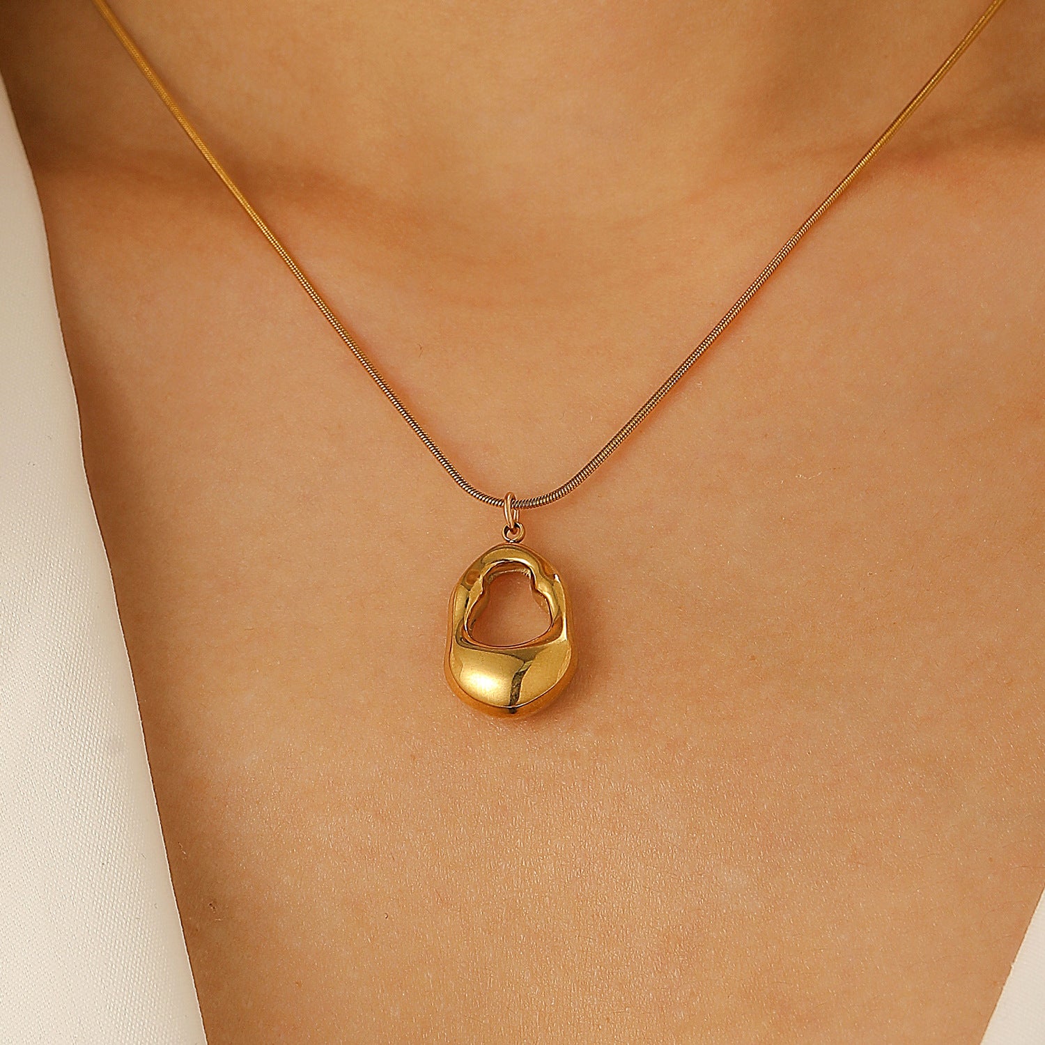 Wholesale Stainless steel water drop pendant necklace earrings accessories