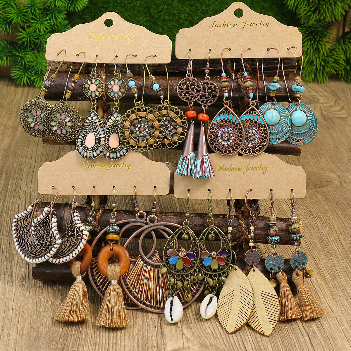 Wholesale Zinc Alloy Bohemian Hollow Tassel Drop Earrings - Fashion Accessory for Everyday Wear