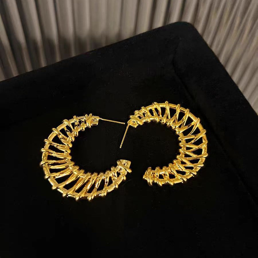 Wholesale Copper Gold Plated Earrings Metal Geometric C Shape Earrings ACC-ES-MiYe003