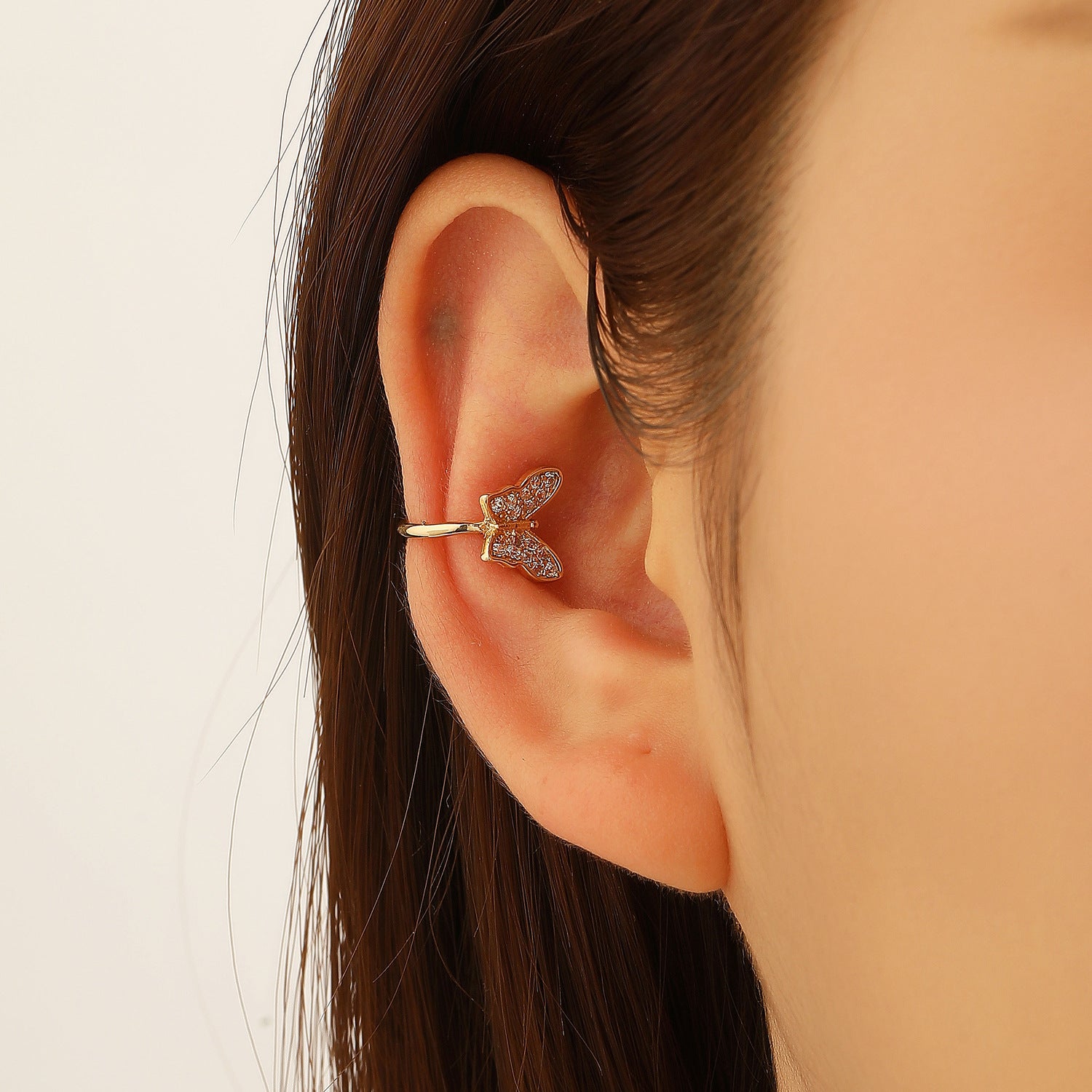 Wholesale Trendy Butterfly Ear Cuff For Women Copper Zirconia Ear Clip No Piercing Earring Boutique Jewelry Accessory