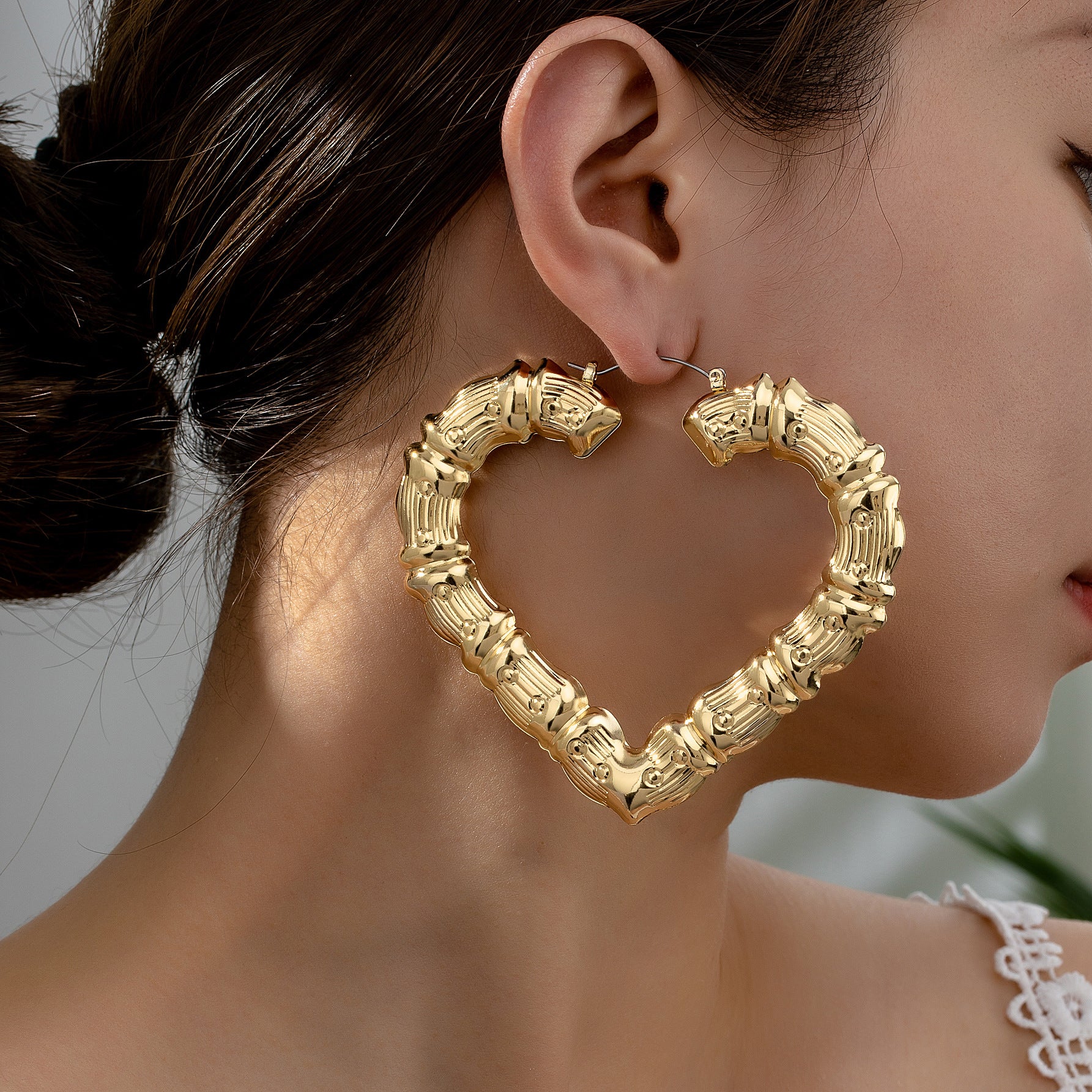 Wholesale  oversized bamboo love earrings