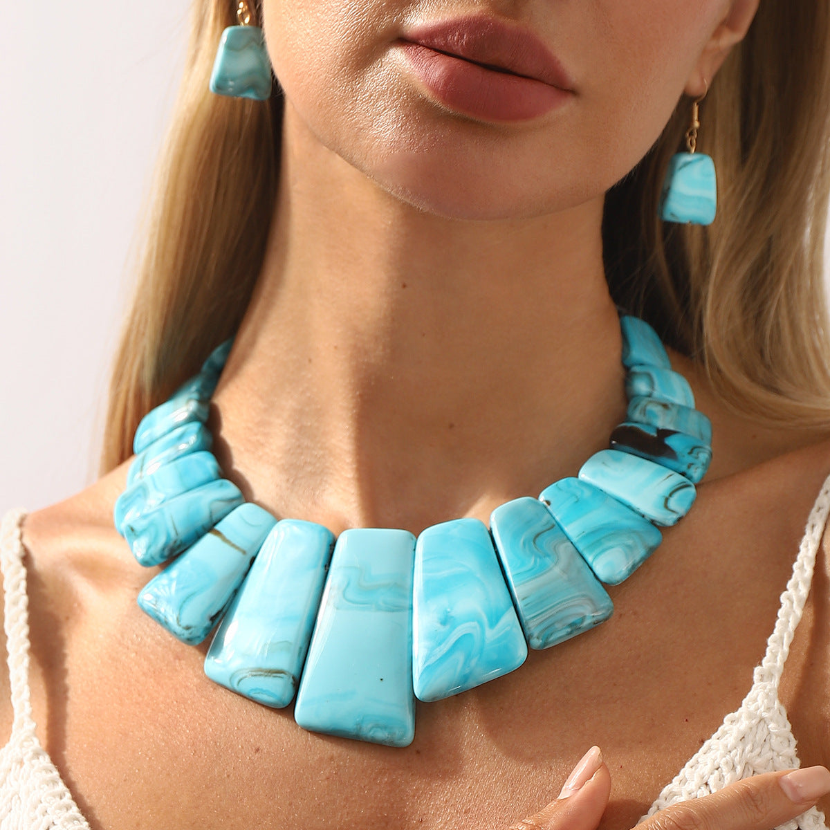 Wholesale retro ethnic style exaggerated resin clavicle  earrings Necklace