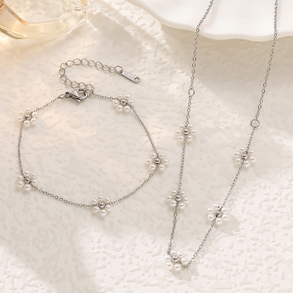 Wholesale Titanium Steel Braided Flower Pearl Necklace