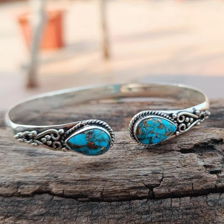 Wholesale Retro Carved Gemstone Alloy Bracelet - Adjustable Boutique Resale