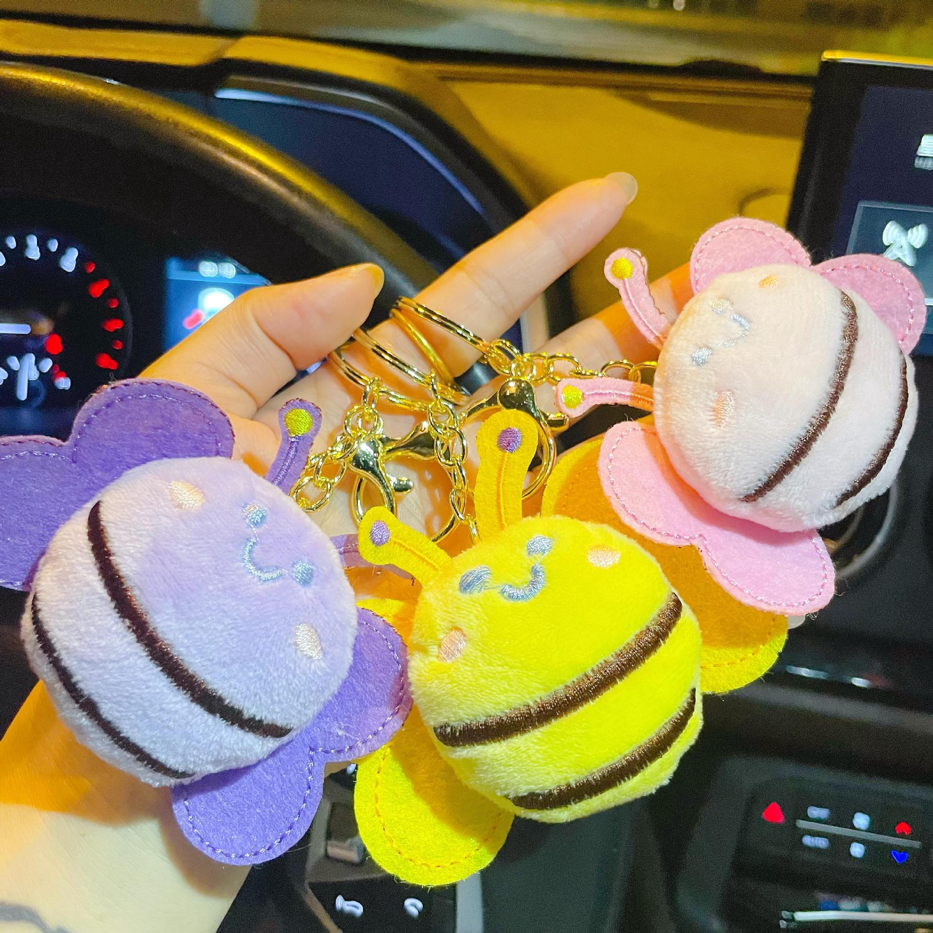 Wholesale Cute Plush Bee Keychain,  Yellow Plush Charm for Student Backpack,  Gift for Birthday