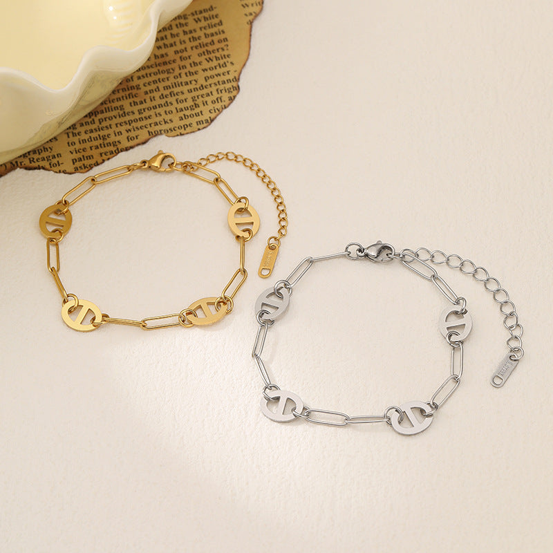 Wholesale Minimalist Titanium Steel Number 8 Bracelet Chic Jewelry Accessory for Women