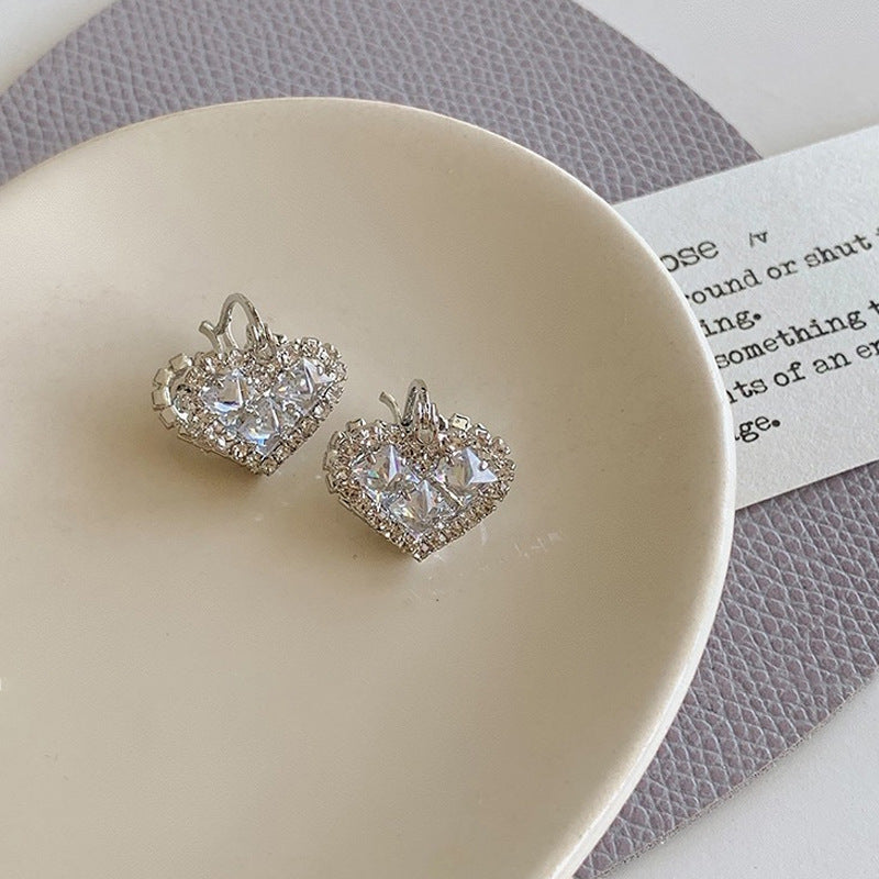 Wholesale  all-match lovely ear buckle temperament unique earrings