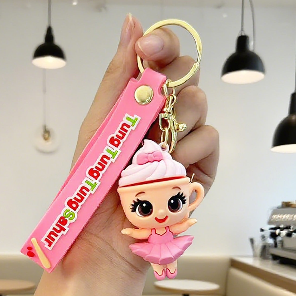 Portachiavi all'ingrosso astratto divertente bastone di legno uomo bigfoot albero bambola ciondolo pendente