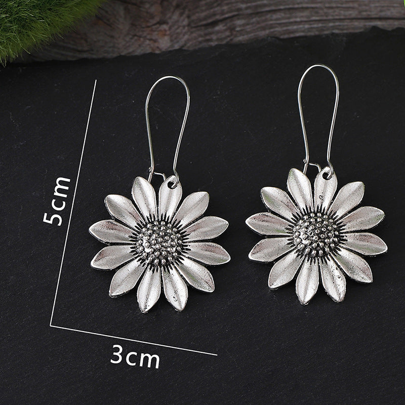 Wholesale  Retro Three-dimensional Sunflower Earrings