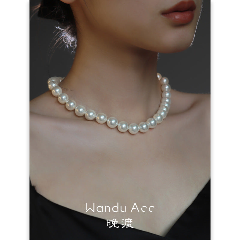 Wholesale Mother of Shellfish Big Pearl Necklace