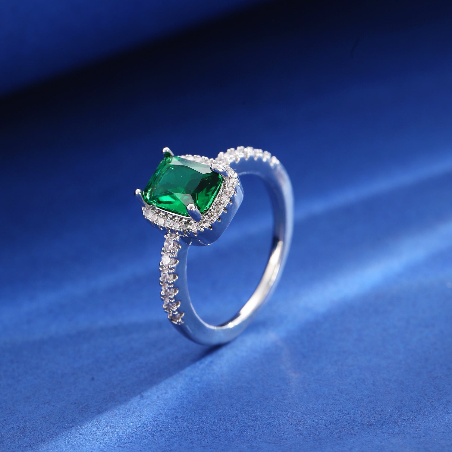 Wholesale color love zircon diamond ring