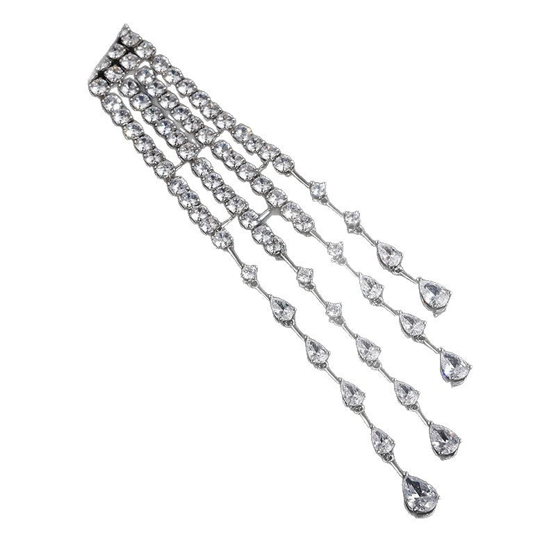 Wholesale Full zirconium light luxury long tassel star chain brooch