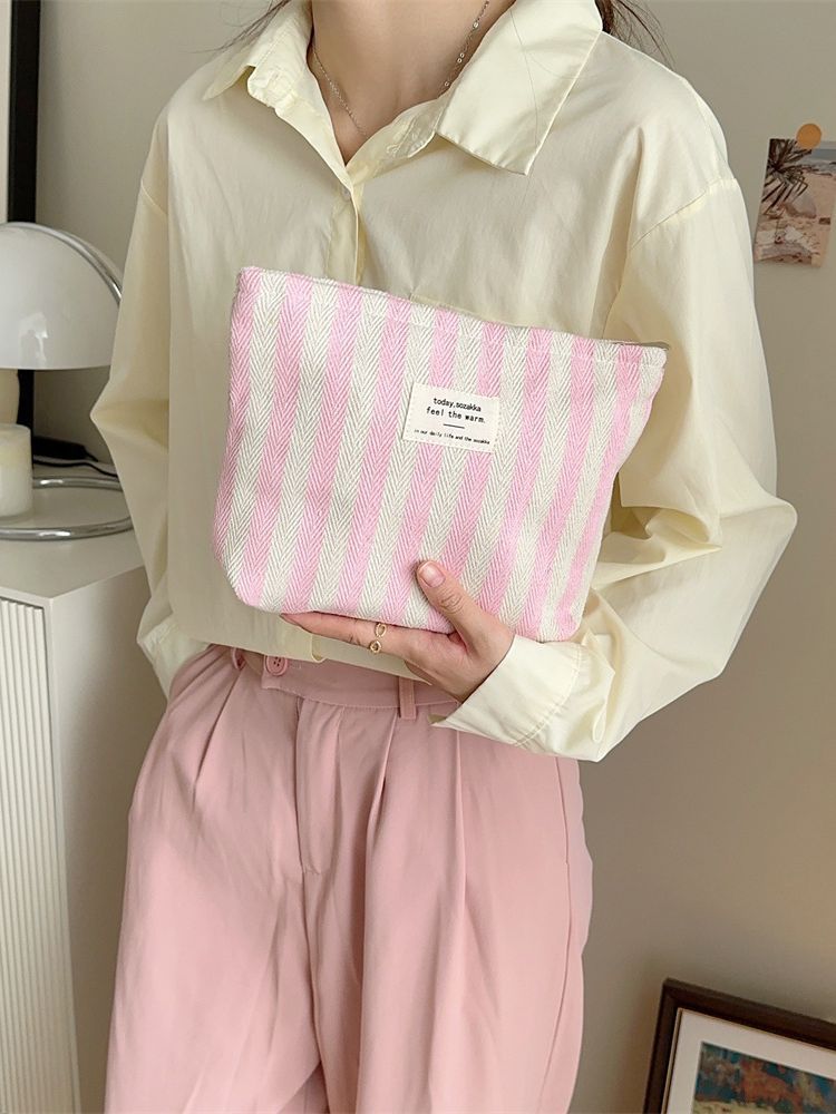 Wholesale Chic Striped Canvas Makeup Bag For Women Large Capacity Portable Toiletry Organizer Everyday Use Great For Resale