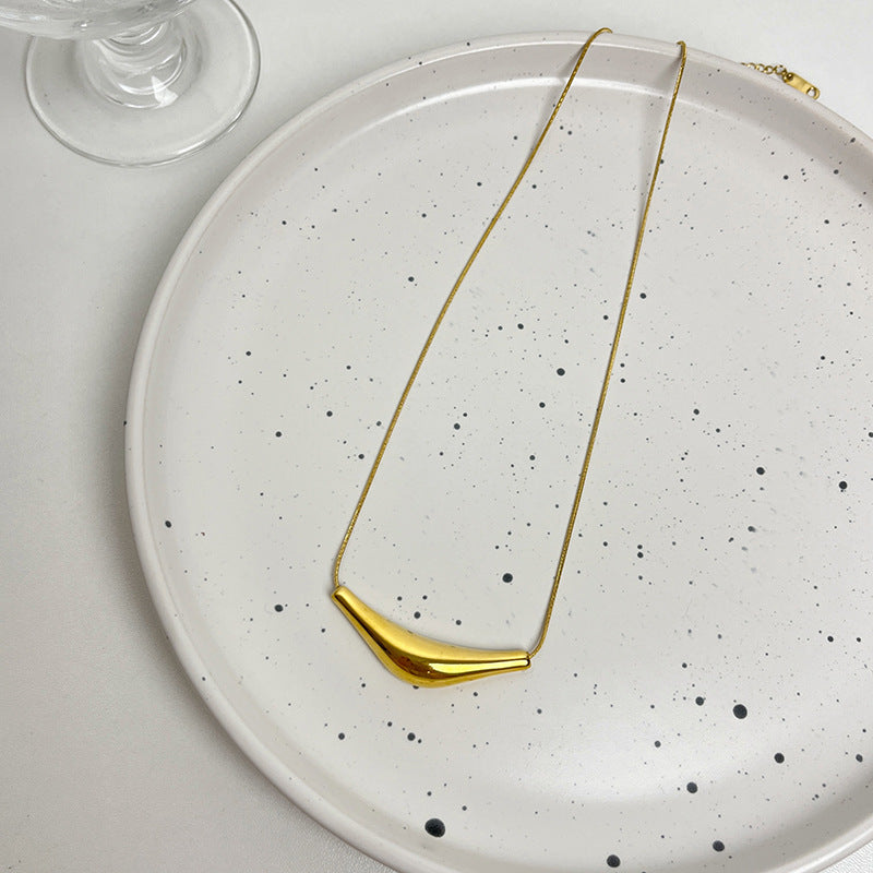 Wholesale non-fading irregular curve titanium steel necklace