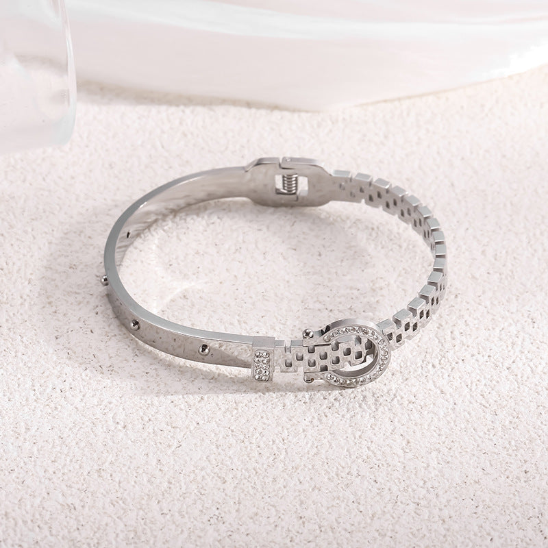 Wholesale Light Luxury Niche 18k Diamond Bracelet ACC-BT-Liyan006