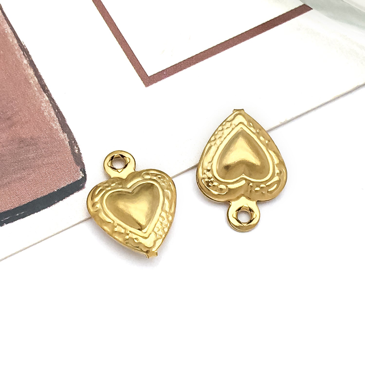 Wholesale Stainless steel vacuum plated hollow angel heart fruit  Charms