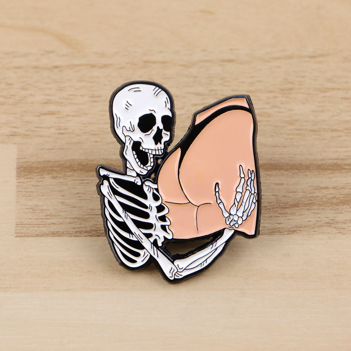 Wholesale  Cartoon Metal Badge Creative Medal Clothing Brooch