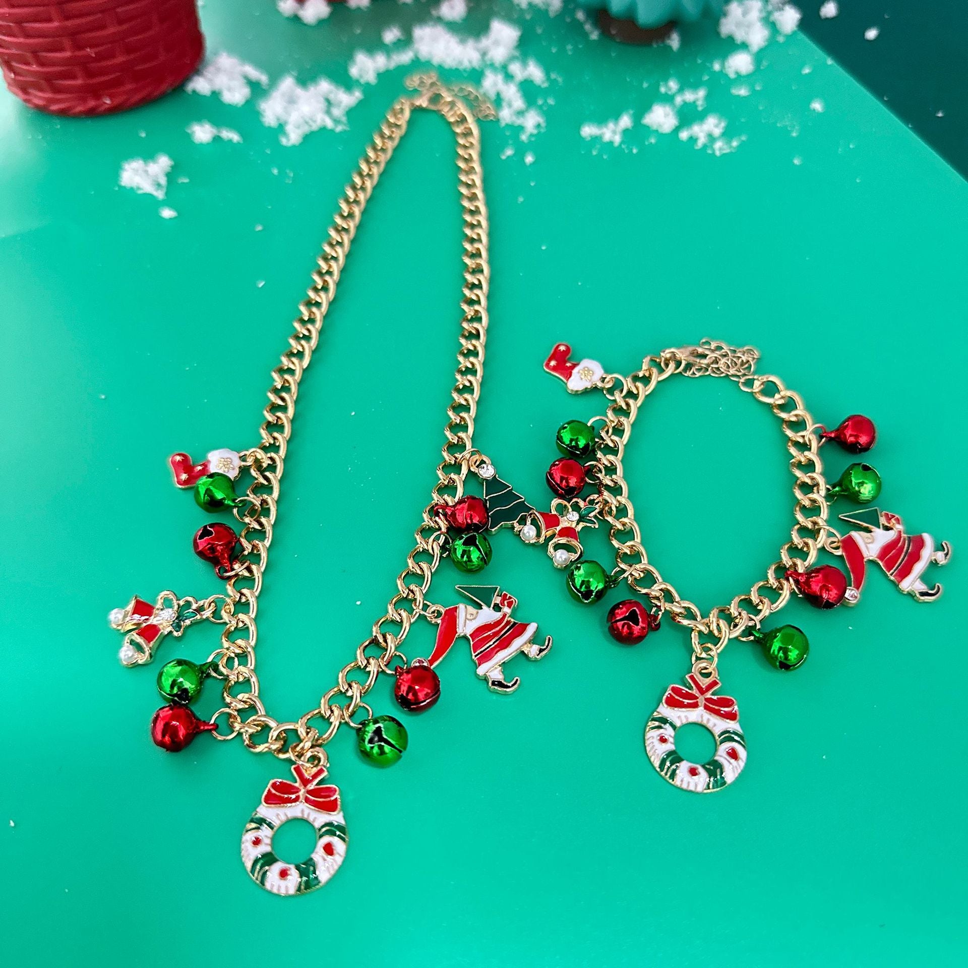 Wholesale Christmas Element Necklace
