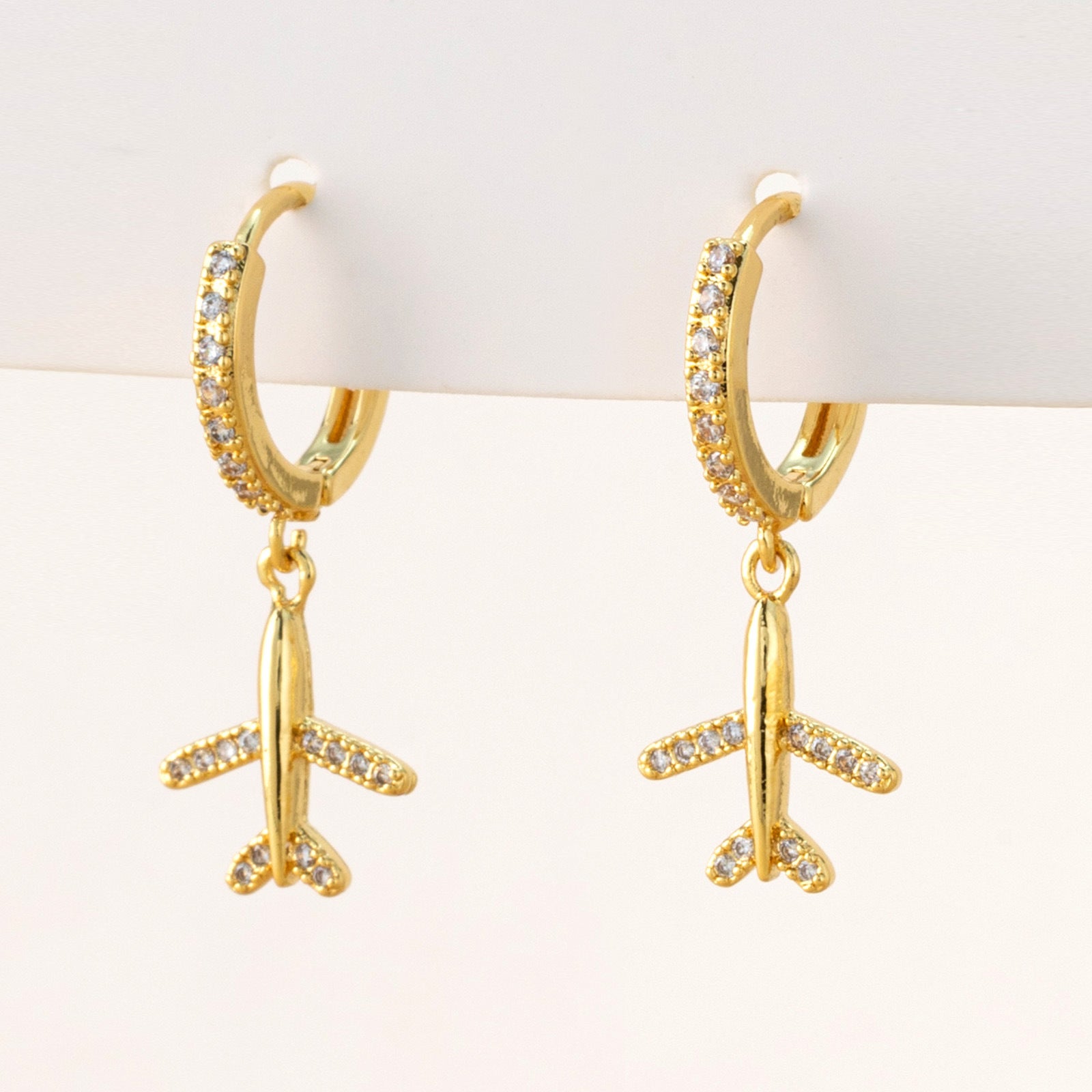 Wholesale Copper Electroplated Zircon Cross Bow Ear Cuff Stylish Women S Fashion Accessory For Boutique Resale