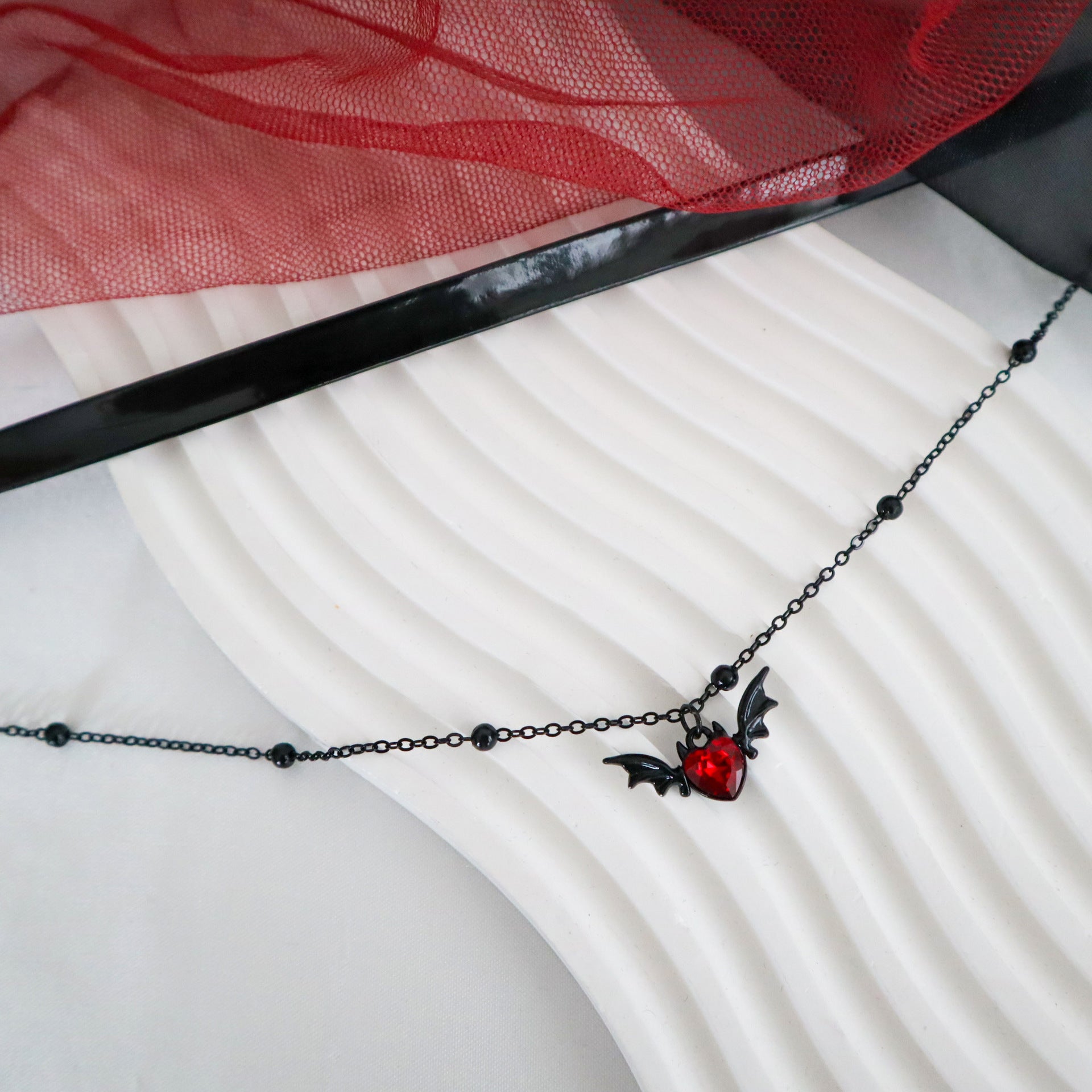 Wholesale  black bat beaded bright leather necklace Halloween clavicle chain