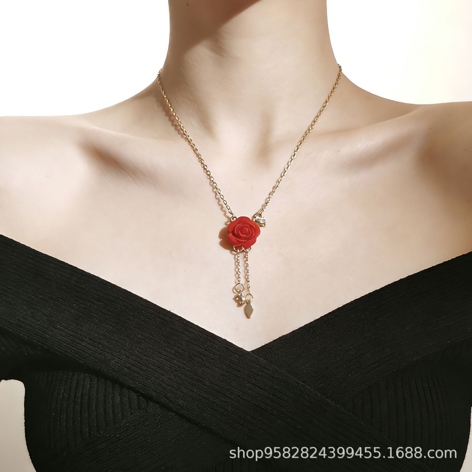 Wholesale Romantic Red Micro-set Choker Necklace,  Titanium Steel Gold Plated,  Fashion Jewelry Accessory for Resale