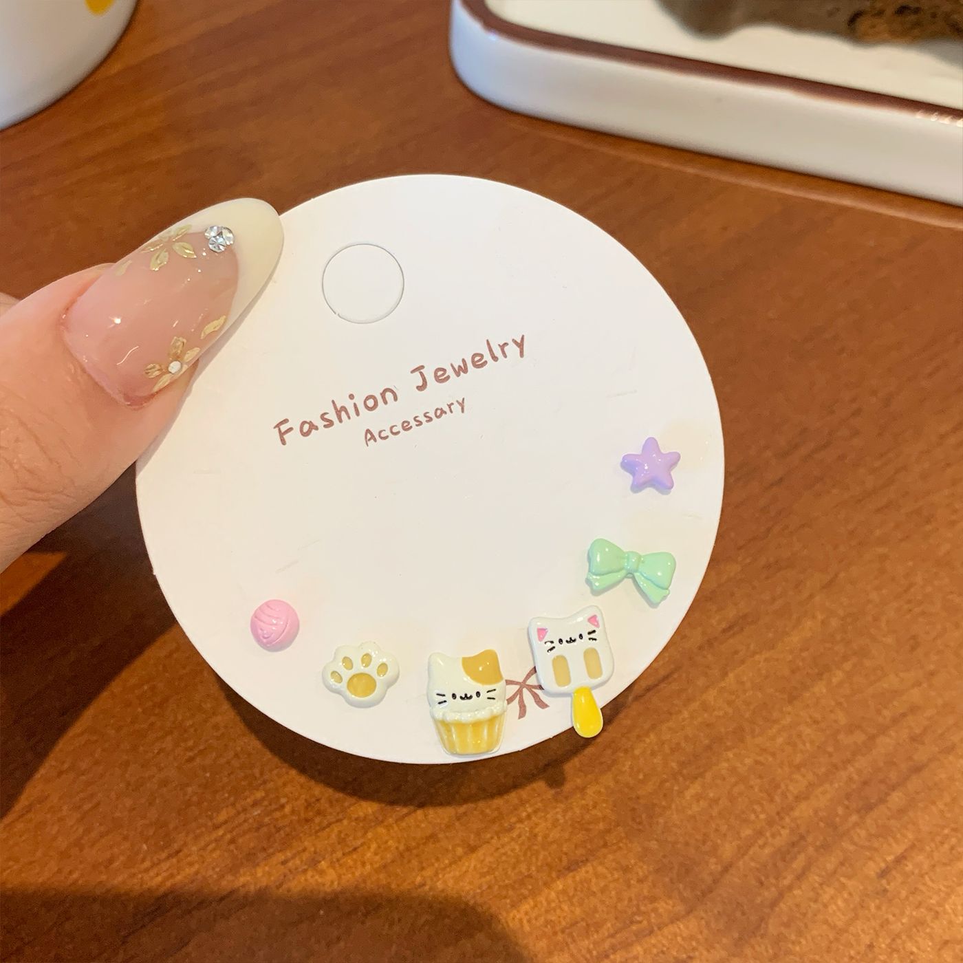 Wholesale Small exquisite and cute earring set asymmetrical dopamine silver needle earrings