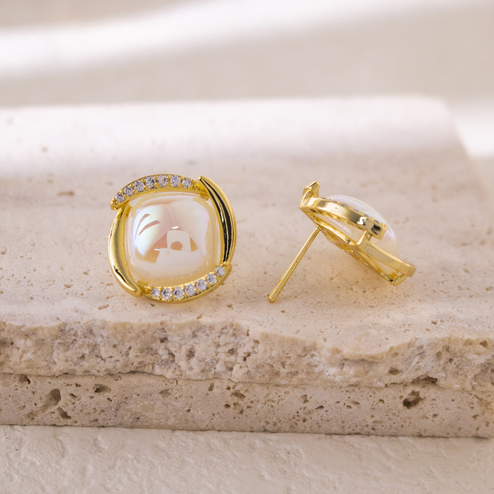 Wholesale Pearl Earrings  Light Luxury Ear Buckle  Silver Needle Earrings