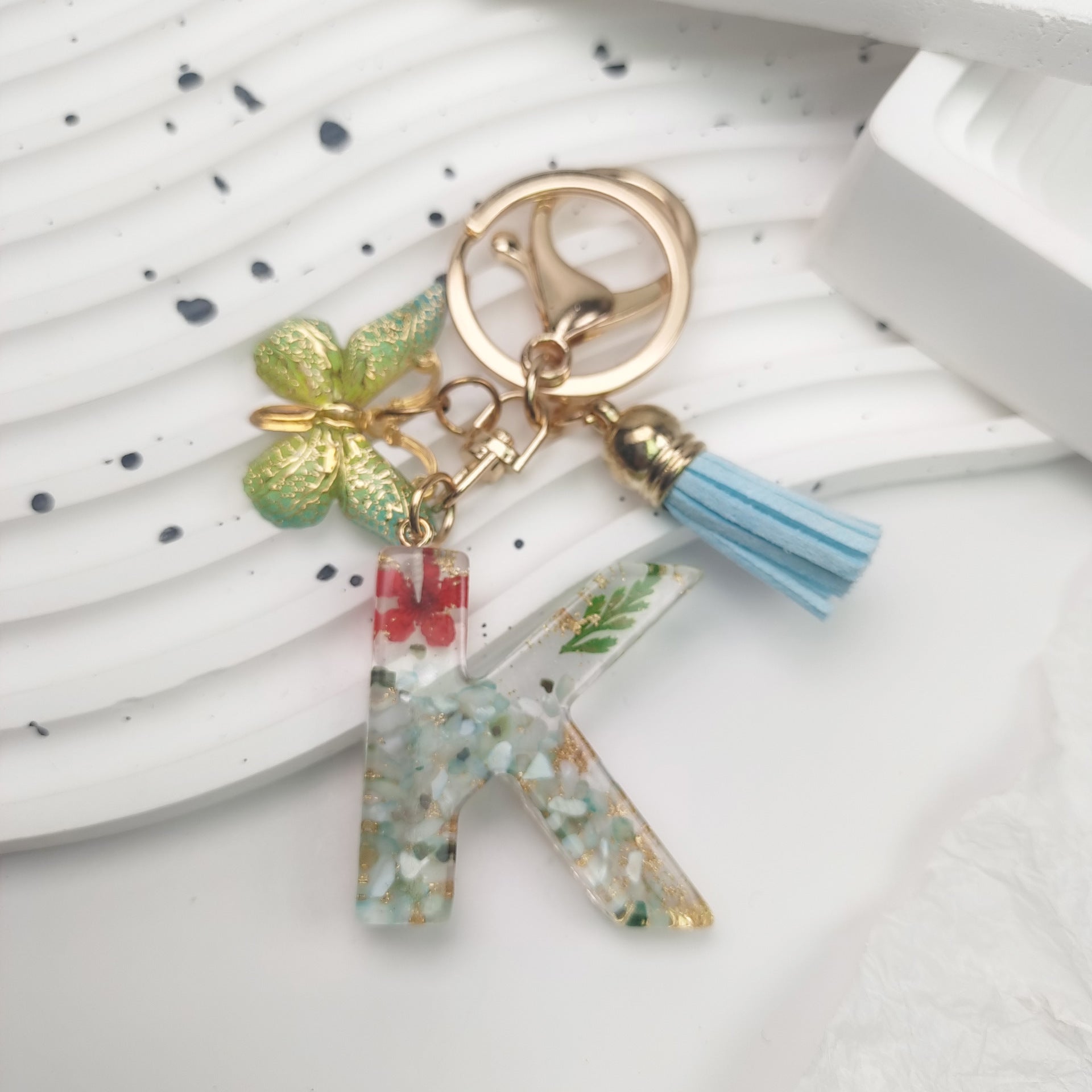 Wholesale Green English Letter Dried Flower Keychains Butterfly Tassel Keychain ACC-KC-Jiay002