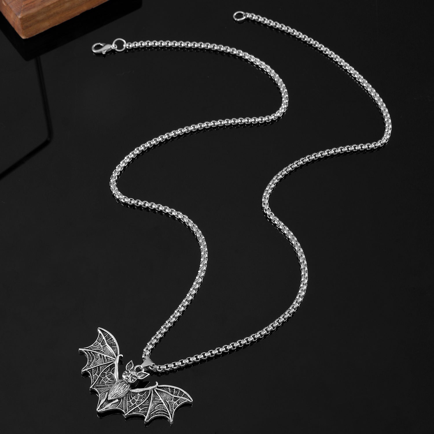 Wholesale Punk Style Skull Pendant Necklace Trendy Jewelry Accessory for Gift Boutique Resale