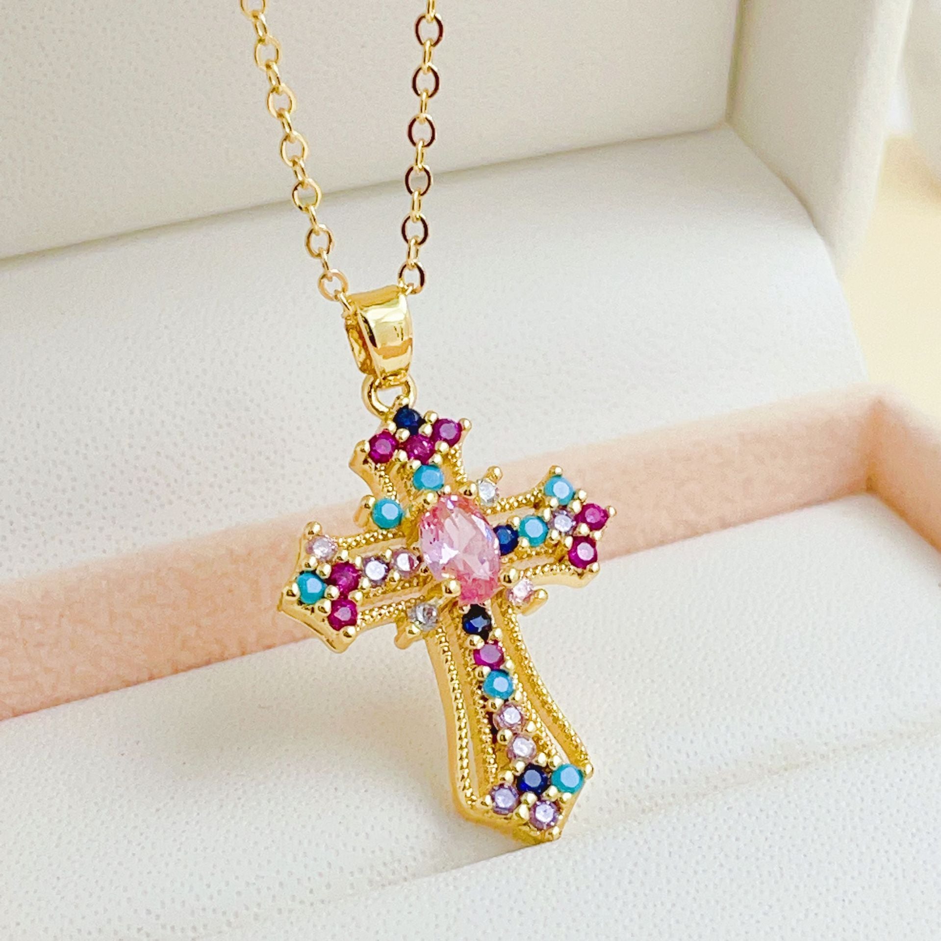 Wholesale Vintage Gold Cross Necklaces Zircon Clavicle Chain Choker Necklace ACC-NE-SY010