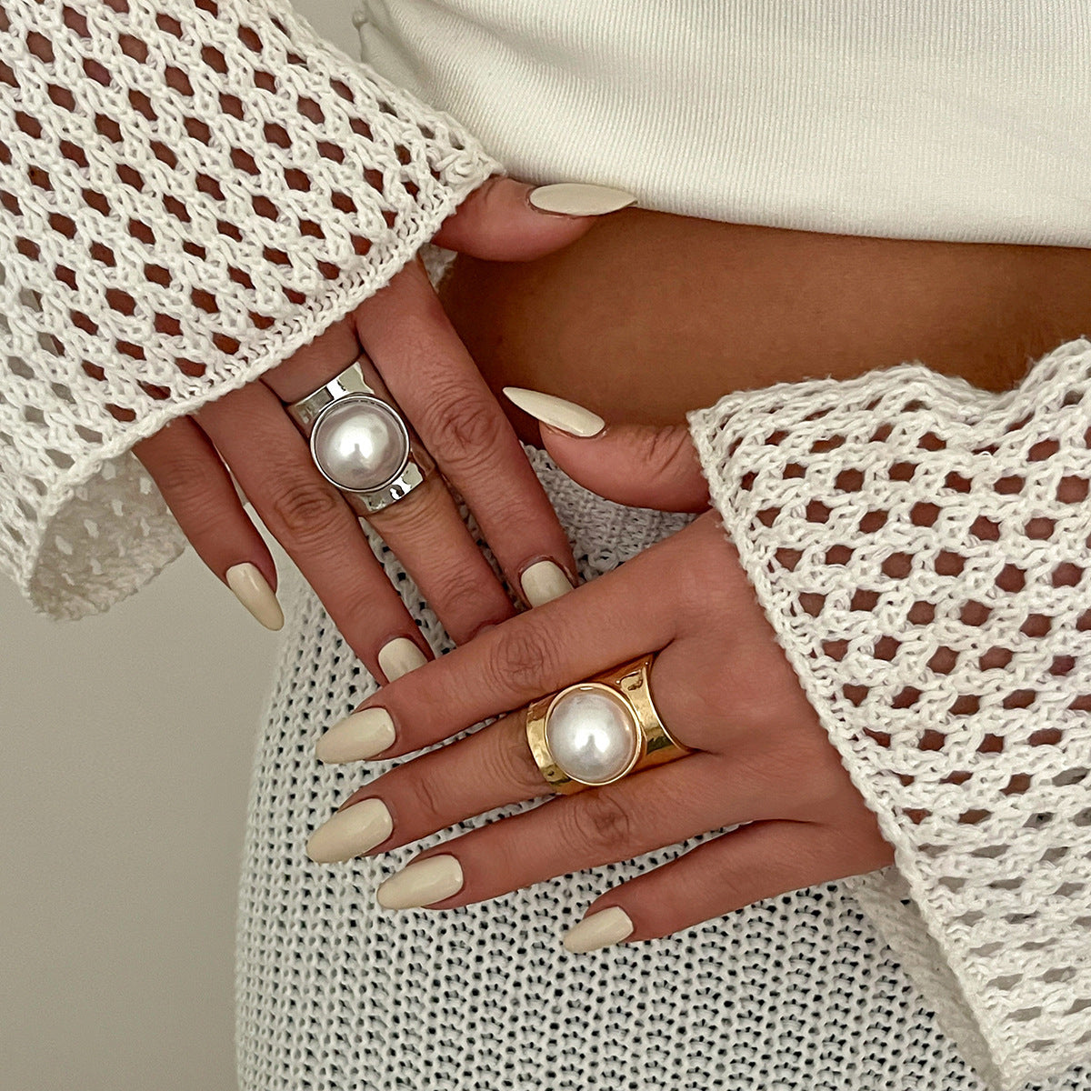Wholesale Chic Geometric Pearl Statement Ring For Women Gold Tone Alloy Gift Boutique Resale