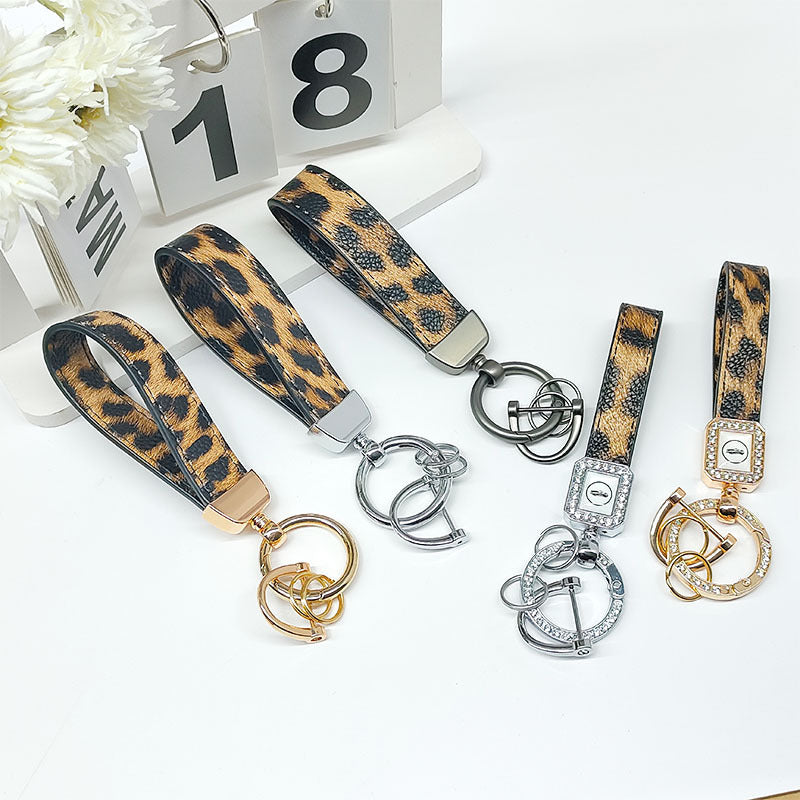 Wholesale Leopard Print Leather Car Keychain Gold Hardware Fashion Bag Charm Gift For Men Women Boutique Resale