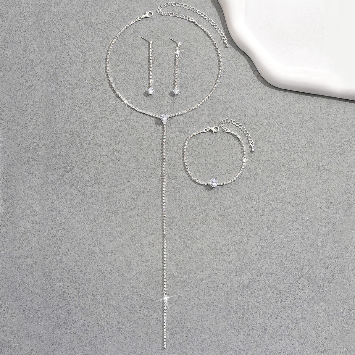 Wholesale  Exaggerated Long Necklace Earrings Bracelet suit