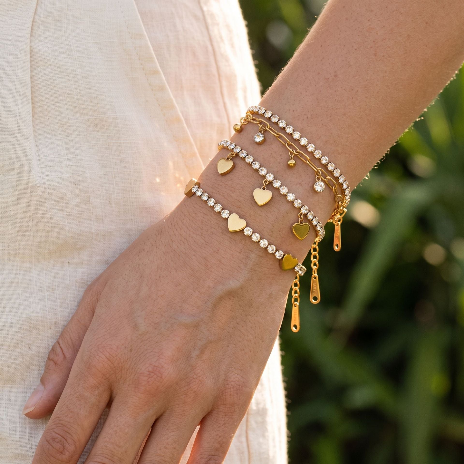Wholesale Ocean Themed Stainless Steel Women S Bracelet With Starfish Shell Pearl Heart Zircon Chic Fashion Accessory For Gift And Boutique Resale