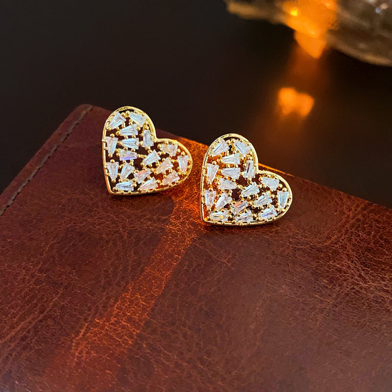 Wholesale Real gold plated silver needle zircon heart earrings