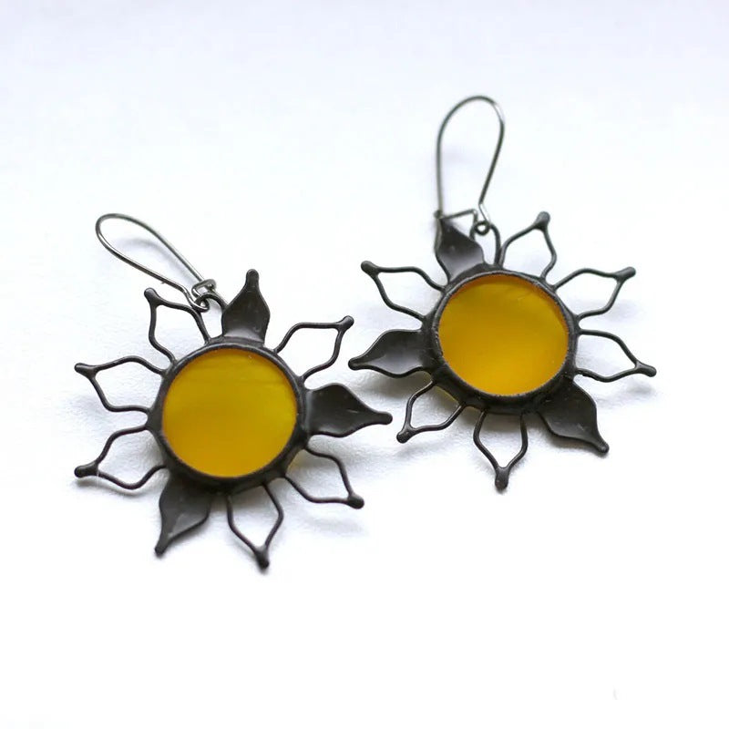 Wholesale Retro Hollow Petal Earrings Bohemian Simple Sun Flower Ear Hook