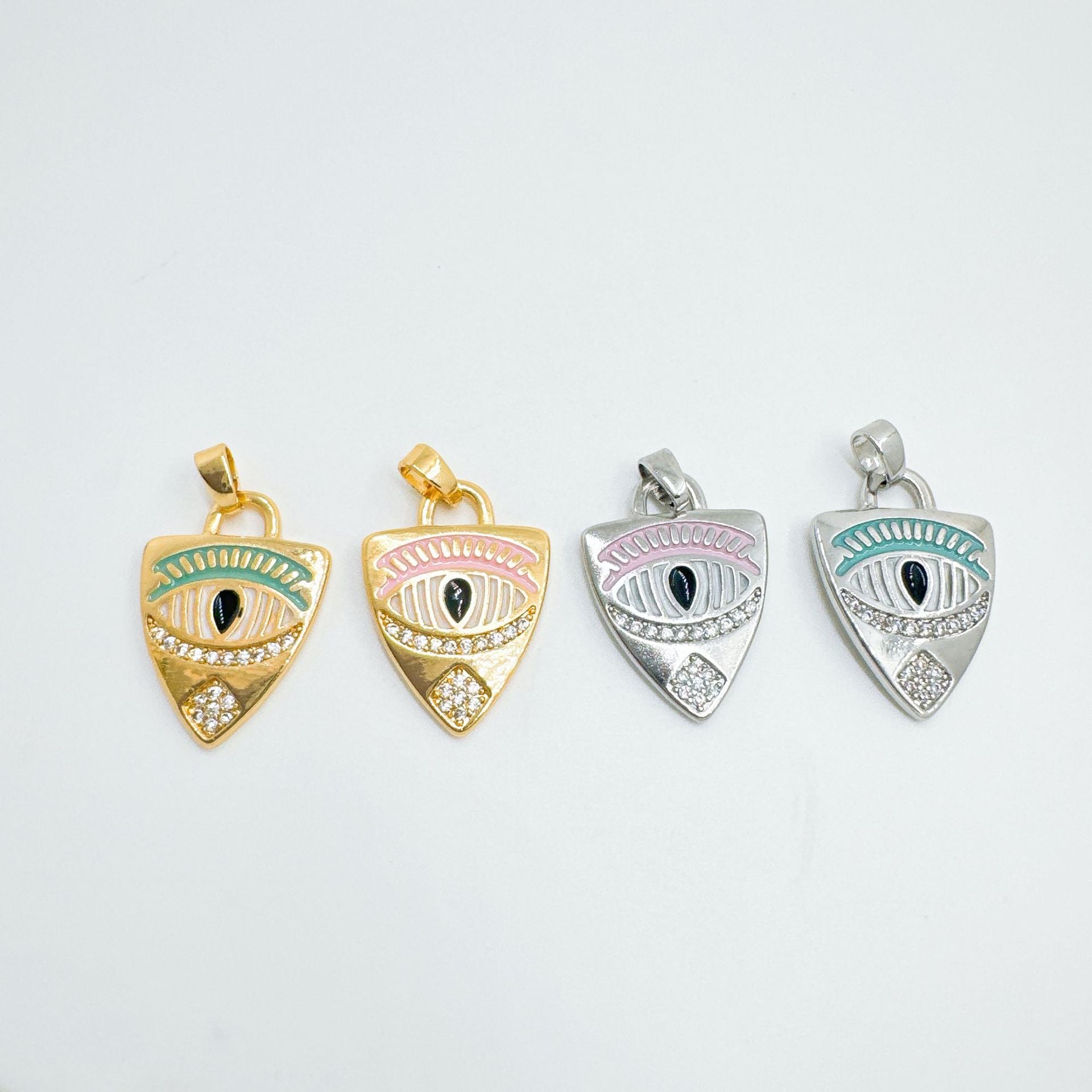 Wholesale Fashion Evil Eye Shield Pendant Gold Plated Copper Necklace Women' s Boutique Resale